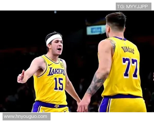 湖人对阵爵士精彩回放回顾四月十四日比赛亮点与精彩瞬间分析